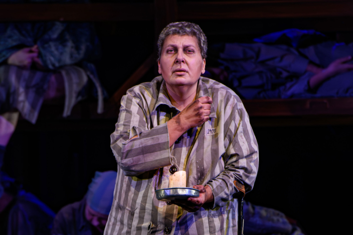 Mycieslaw Weinbergs "Die Passagierin " /"La Passagère " Bronka